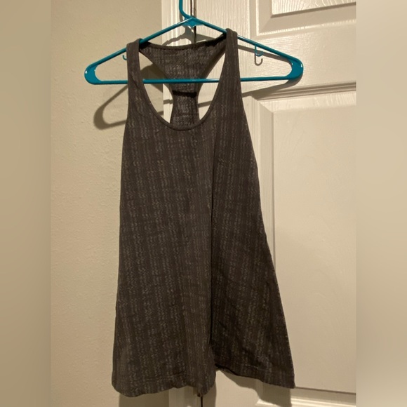 Lululemon Cool Racerback Yoga Gym Run Tank Top Shirt Size 8 Ziggy Gray - Picture 1 of 4